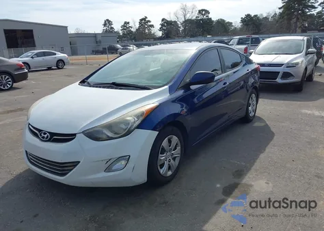 2016 Hyundai Elantra Se z USA, uszkodzony, nr VIN 5NPDH4AE4GH695348